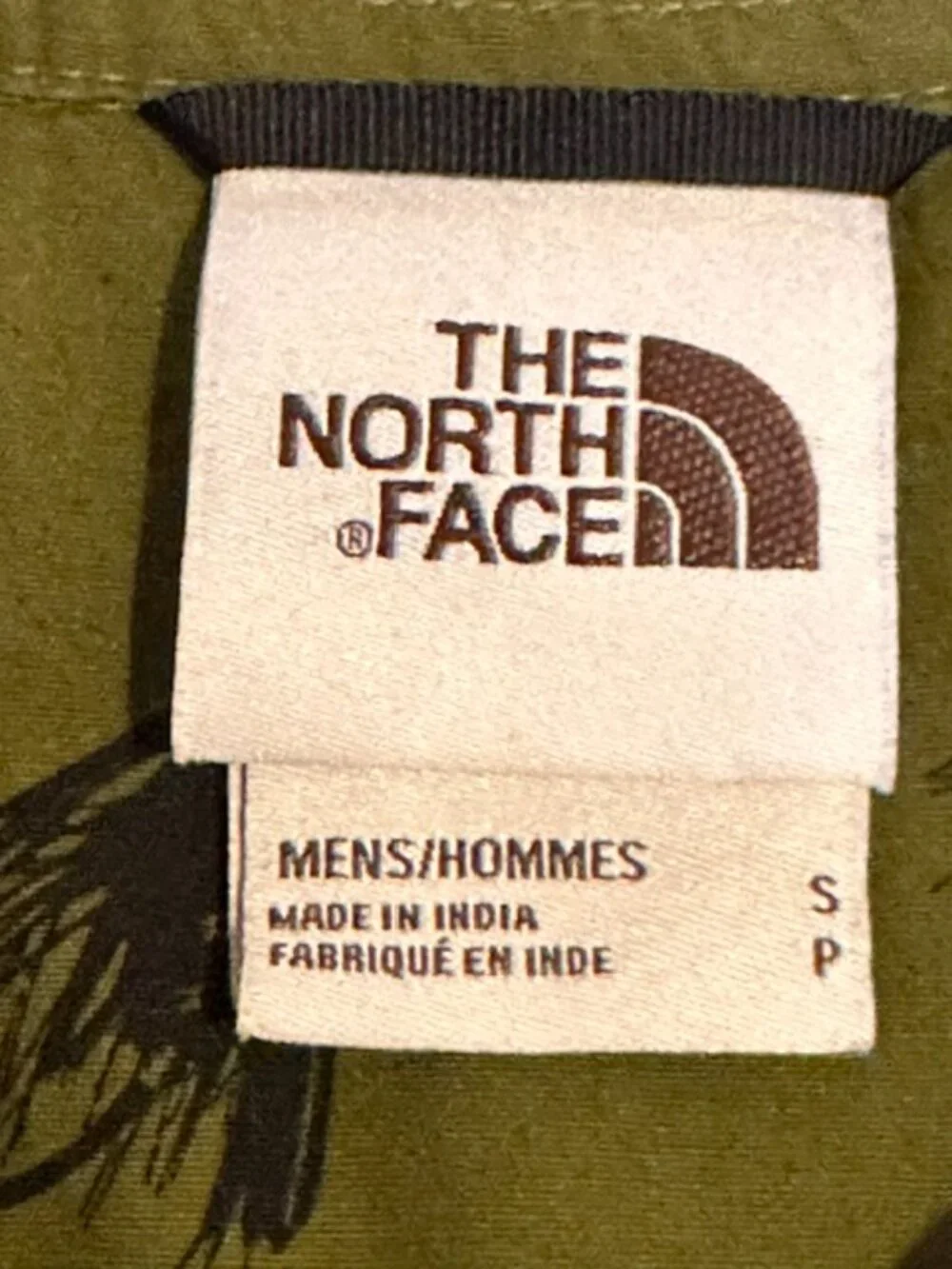 North Face | Men's Fly Fishing Lures Baytrail Pattern Shirt Olive Green S